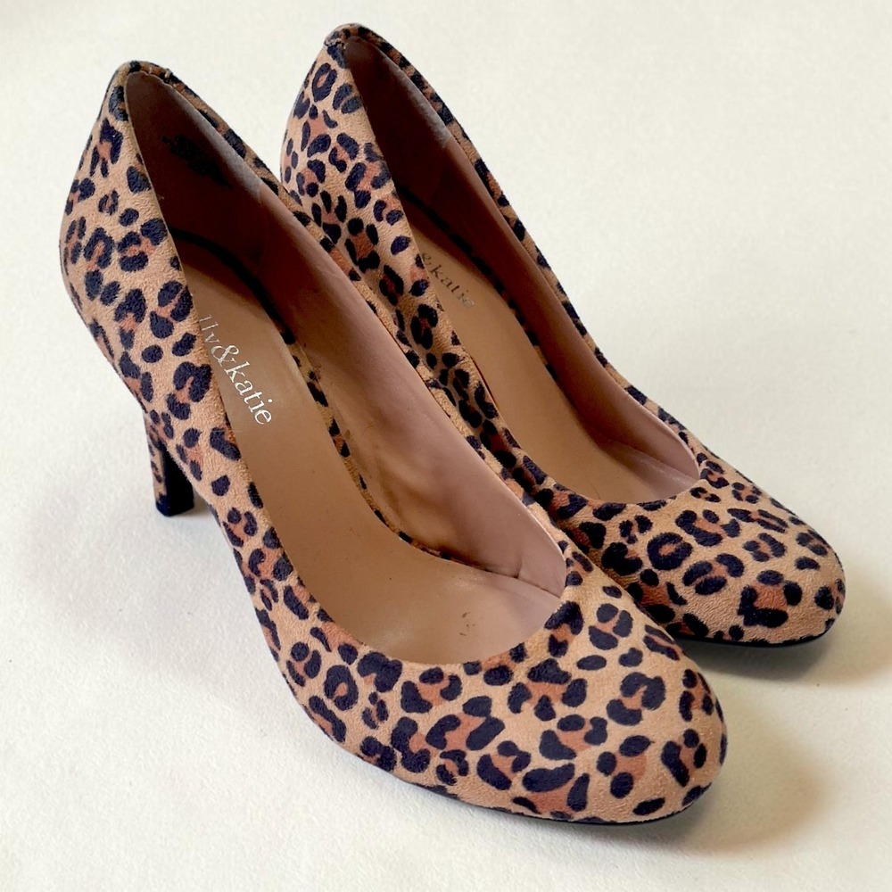 Leopard Cheetah Animal Print Faux Suede Stiletto Pumps Almond Toe Heels Size 8.5